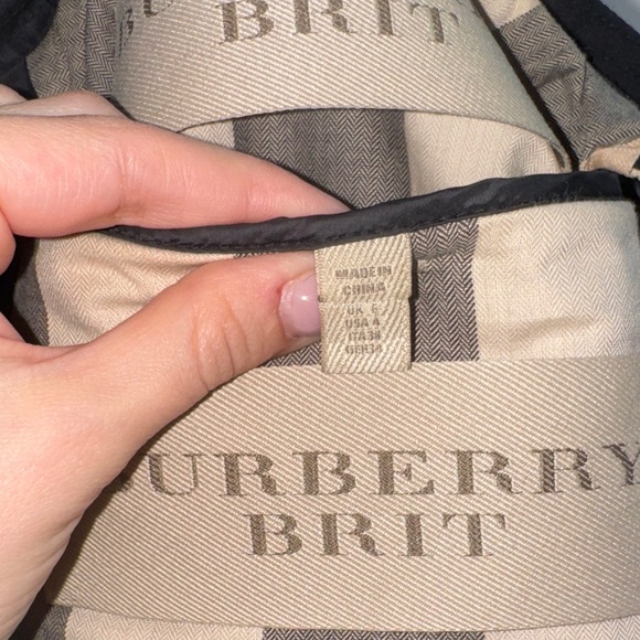 Burberry Black Trench Coat - Picture 7 of 7